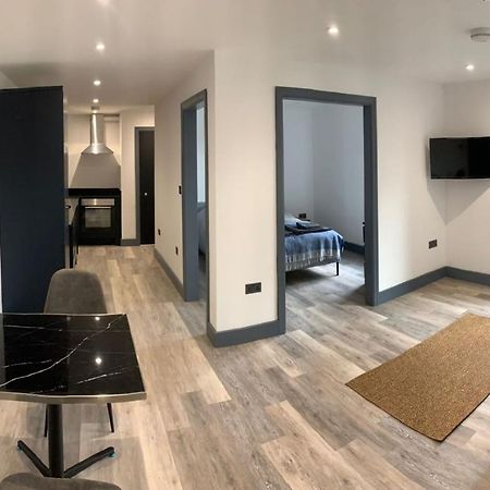 Craft Court Aparthotel Southport Esterno foto