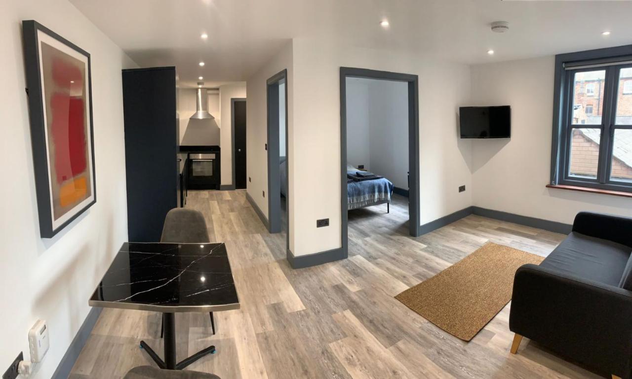 Craft Court Aparthotel Southport Esterno foto