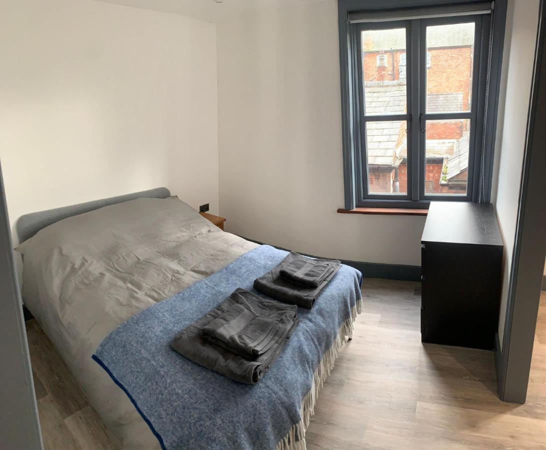 Craft Court Aparthotel Southport Esterno foto